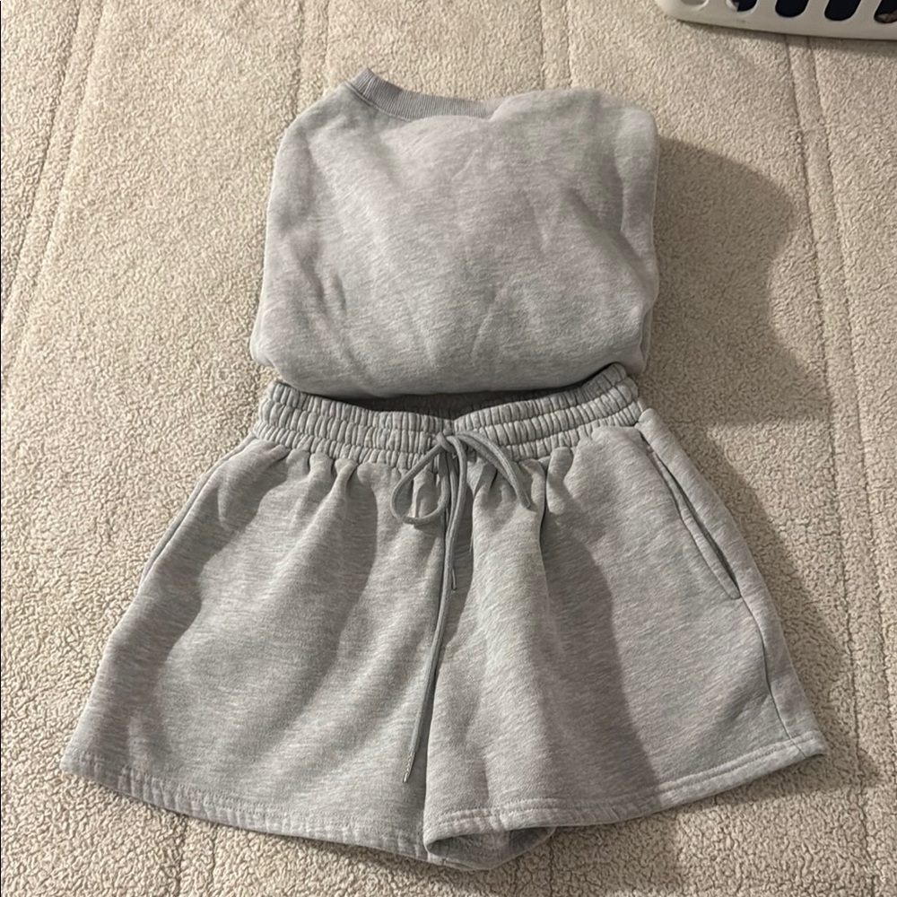 Amazon Women's Gray Sweatshirt and Shorts set